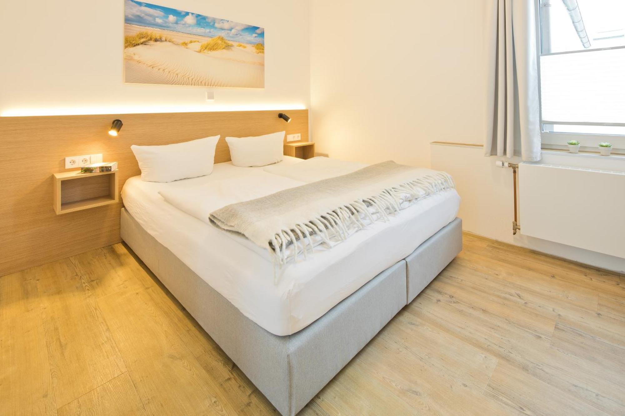 Haus Menno Janssen - Ferienwohnung Bella Norderney Bagian luar foto